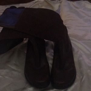 Suede boots